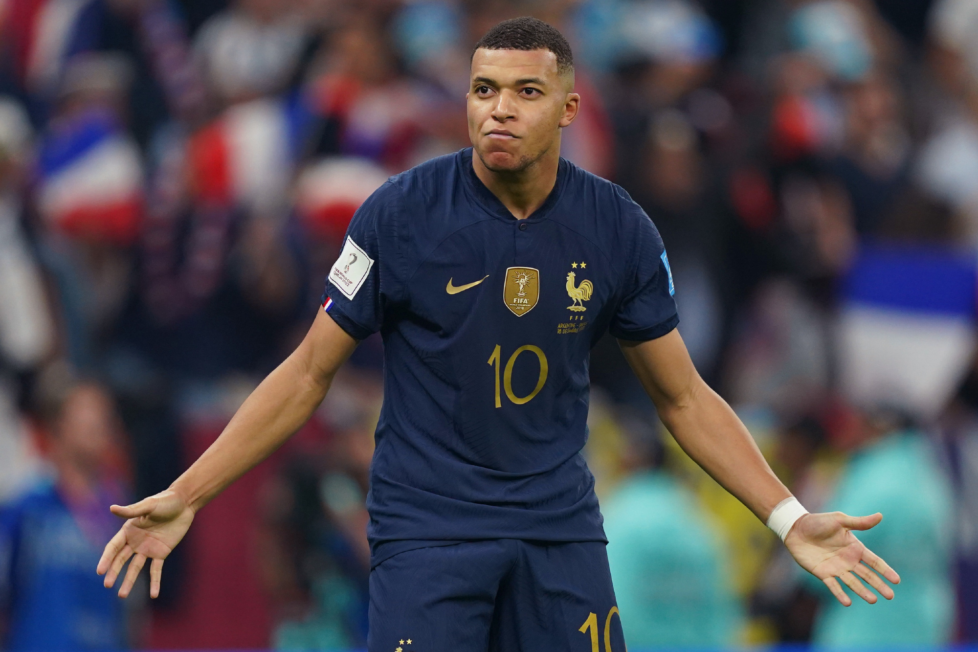 还要在攻防 还要在攻防