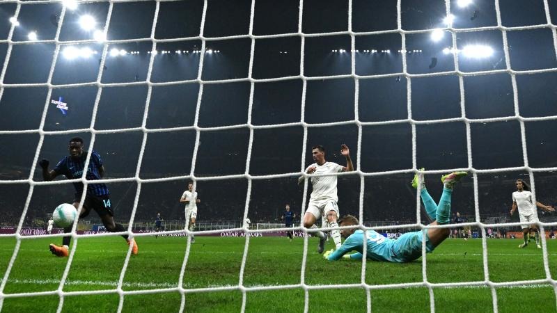 拉菲尼亚生 拉菲尼亚生